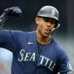 Seattle Mariners' Julio Rodriguez named AL Rookie of the Year